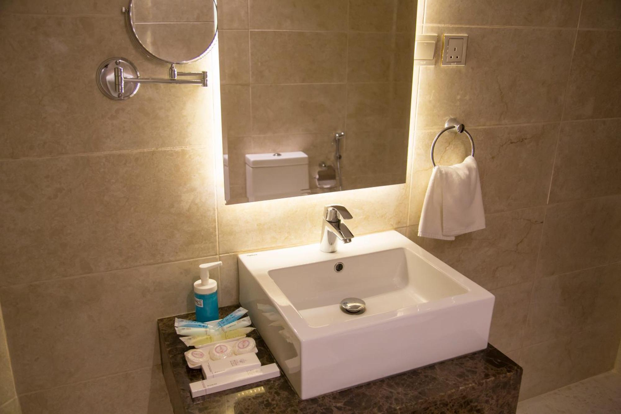 Emerald Residence 얀부 외부 사진