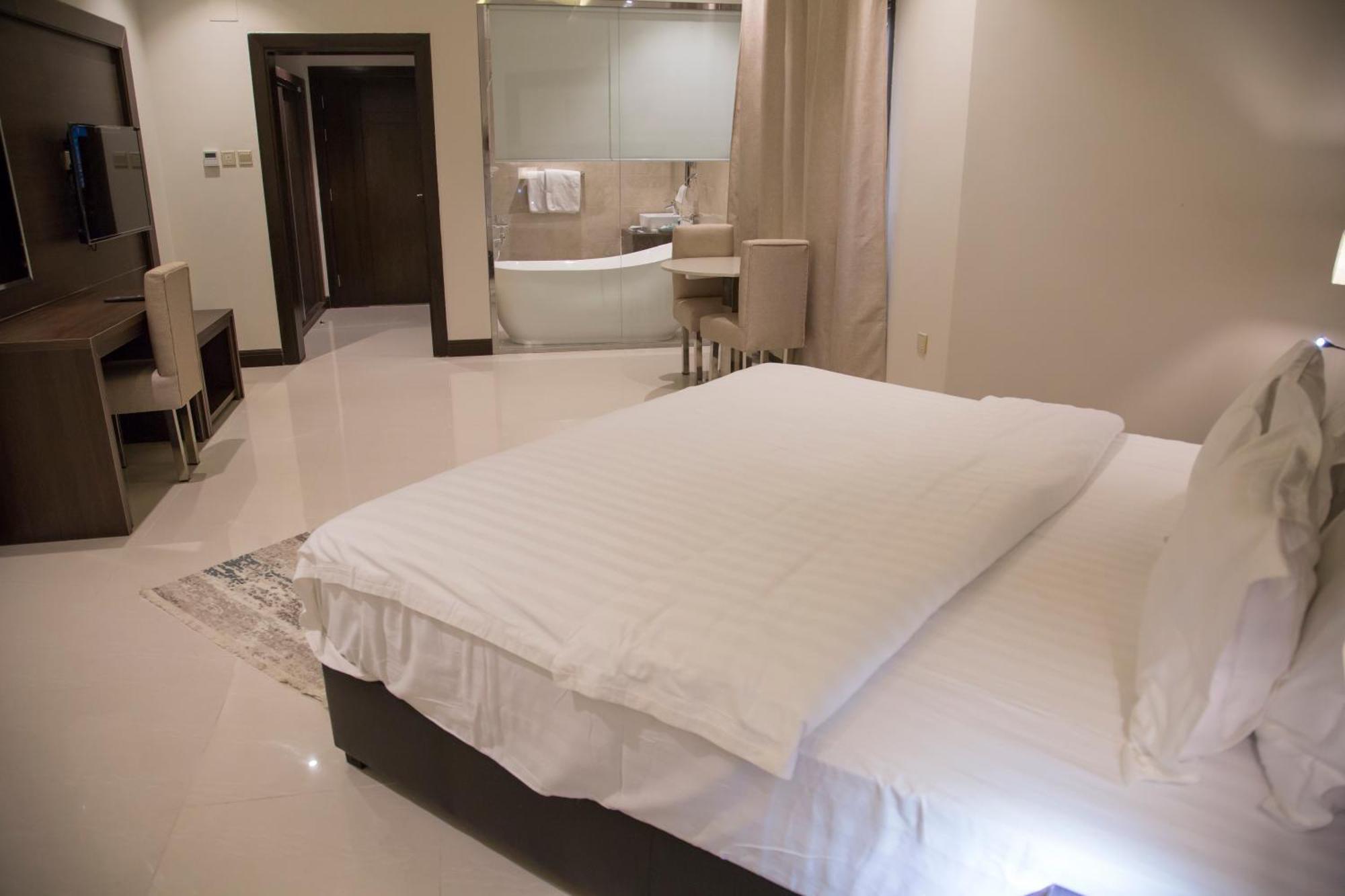 Emerald Residence 얀부 객실 사진
